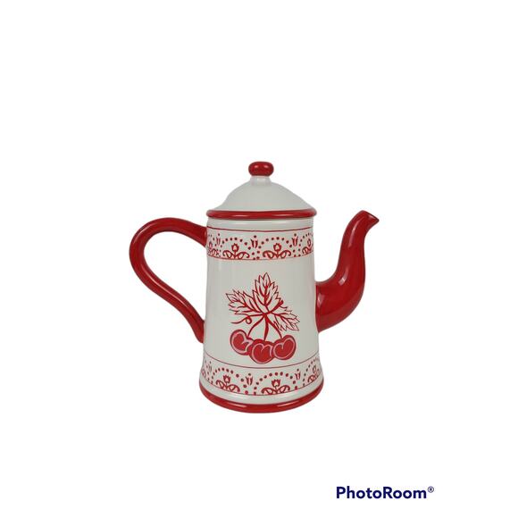 Red and white Cherry teapot Young's Heartfelt Creation 5 x 8 - Picture 1 of 5